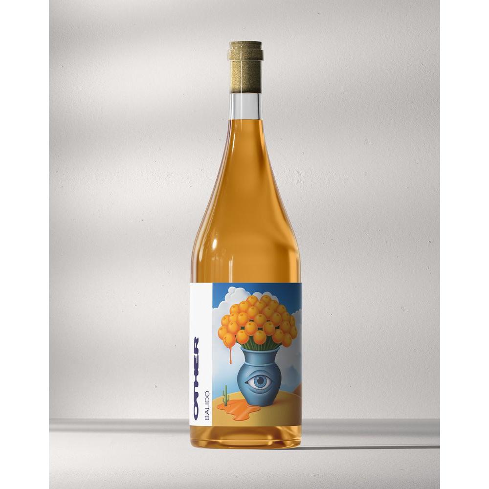 Balido orange wine bottle with a unique label featuring a blue vase with an eye, holding orange fruit.